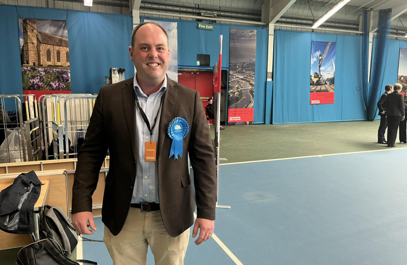 Guy at election count